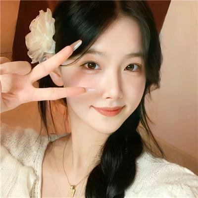 女管家